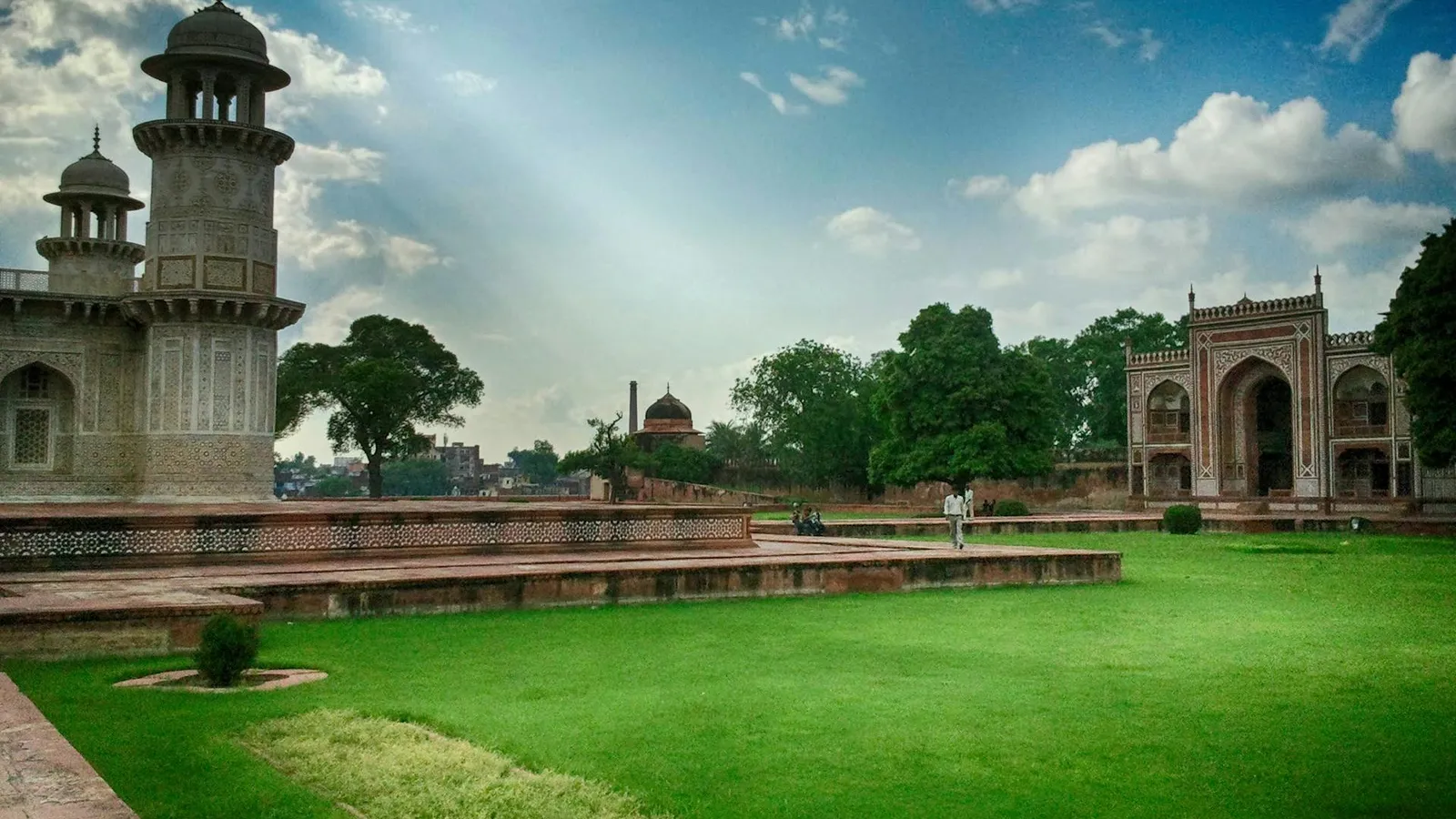 pexels-digitalbuggu-192729